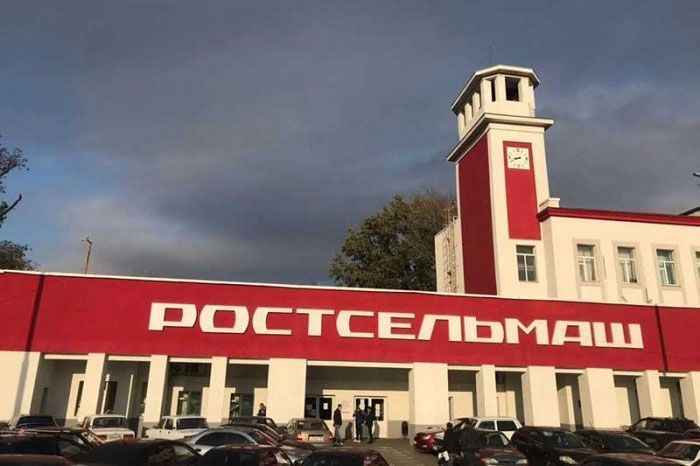 Станция очистки воды АКВАФЛОУ РМ для Комбайнового завода «РОСТСЕЛЬМАШ» в Ростове-на-Дону. Станция очистки воды АКВАФЛОУ РМ для Комбайнового завода «РОСТСЕЛЬМАШ» в Ростове-на-Дону.